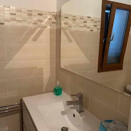 Villetta A Schiera Con Giardino Apartment *
