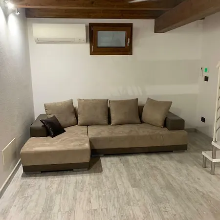 Villetta A Schiera Con Giardino Apartment